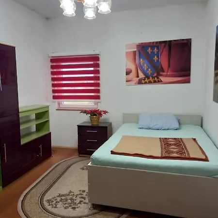 Guest house Arthur 3 *
